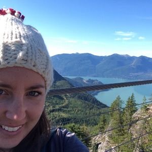 Meet your Posher, Hillary